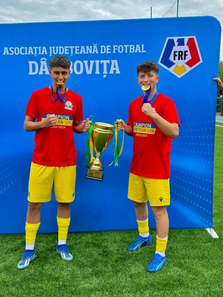 Dumitru Eduard Andrei, antrenor la ACS Sud Dobroești, grupa de copii 2016–2017: cum gestionează disciplina în echipă cu blândețe și fermitate